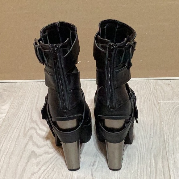 Bumper Platform Boots - Picture 3 of 5